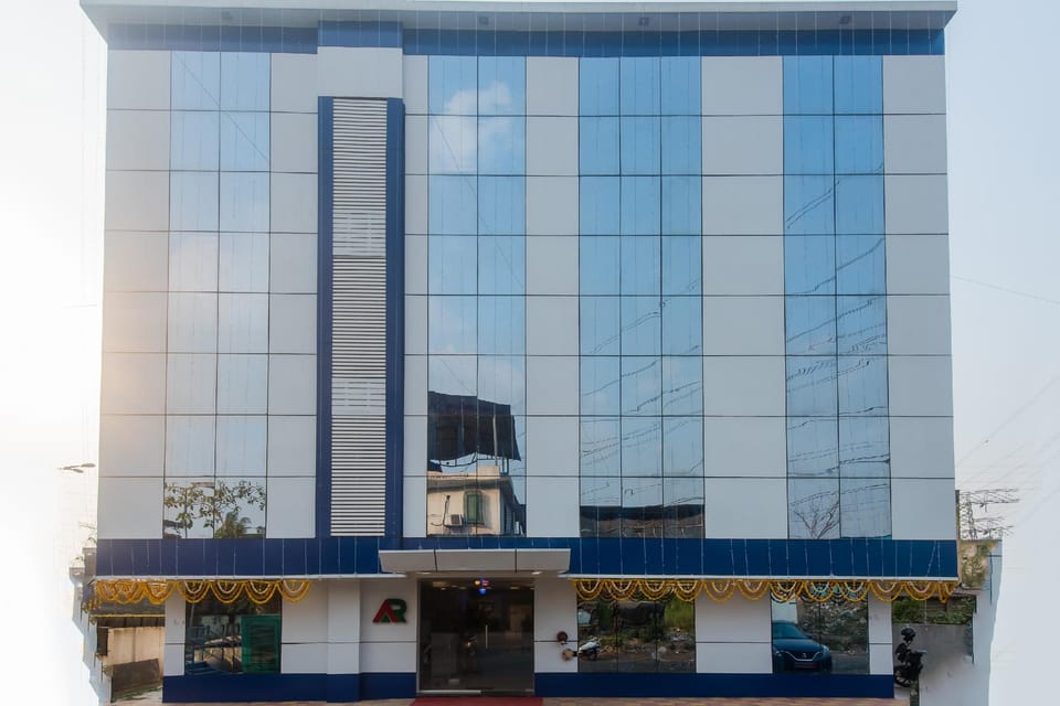 OYO 17391 Arya Residency Hotel in Thane