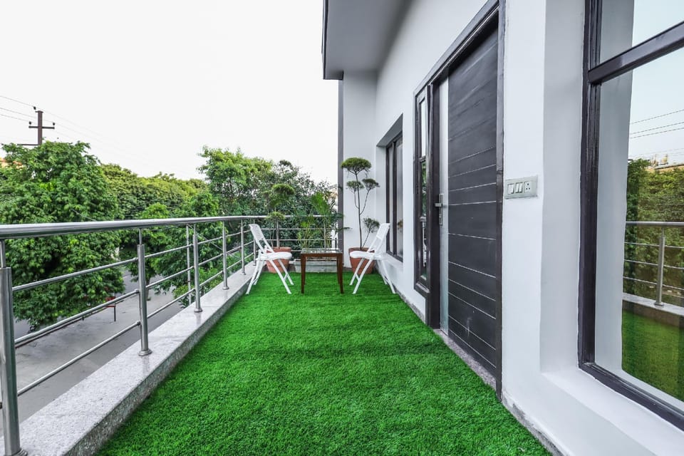 Noida Homestay 36 Hotel in Noida