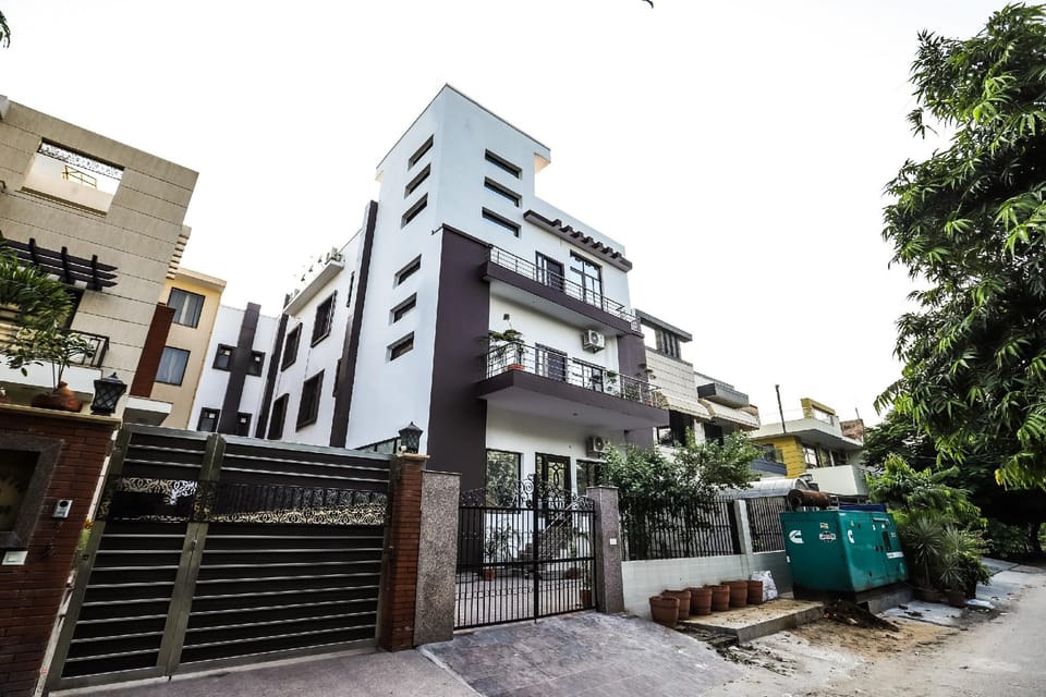 Noida Homestay 36 Hotel in Noida