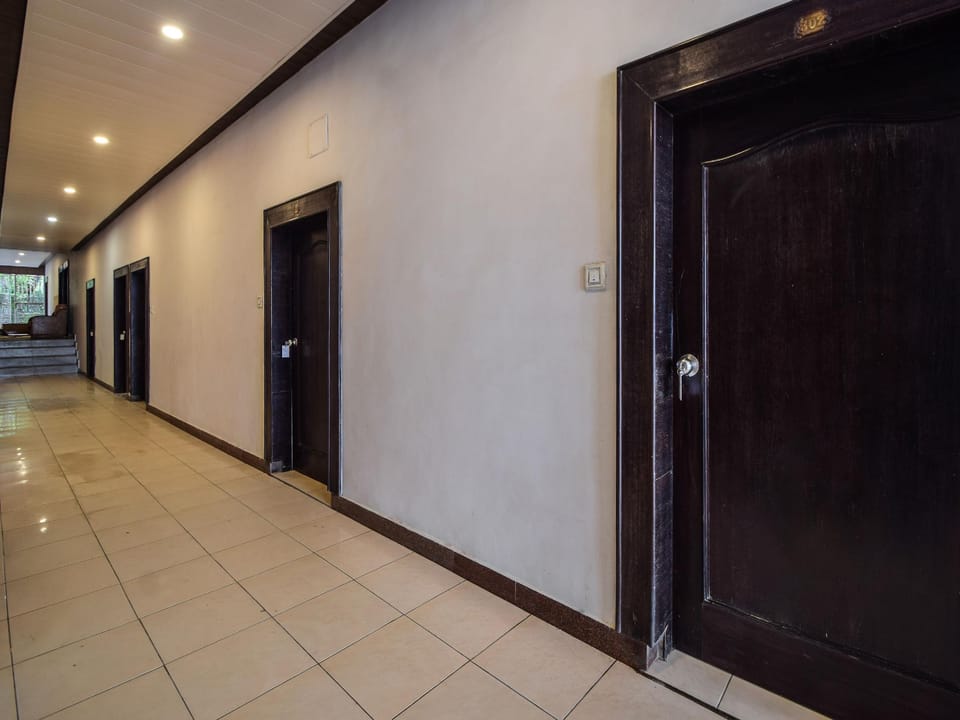 Hotel Regalia  Hotel in Gujarat