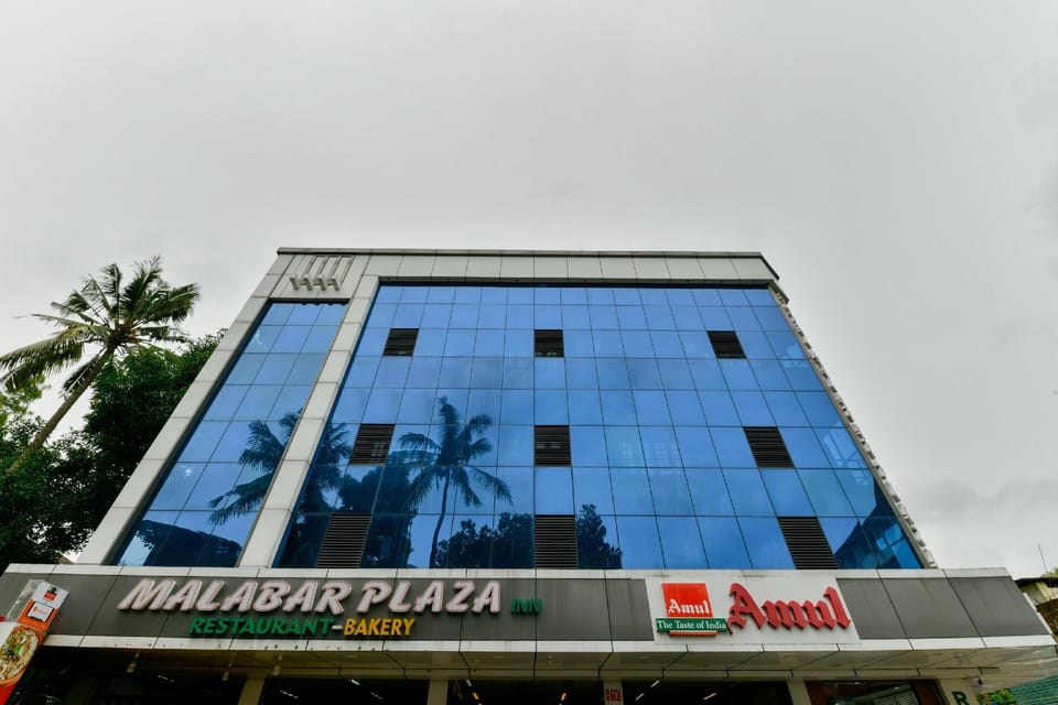 Malabar Plaza Inn Hotel in Kochi