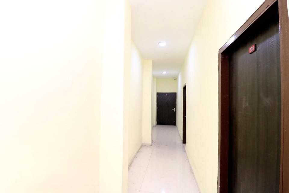 Super Hotel O by OYO Gian Residency Hotel in Punjab, India