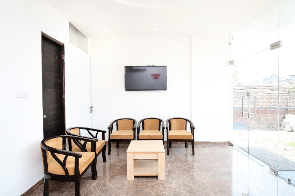 Hotel O New Diamond Hotel in Punjab, India