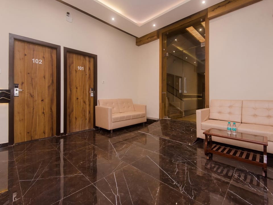 Hotel Universal Garden Hotel in Mumbai