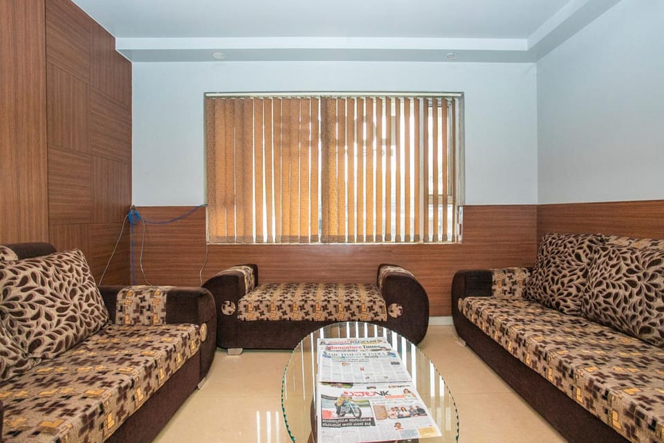 Hotel O White Fort Near Lalbagh Botanical Garden Hotel in Bengaluru