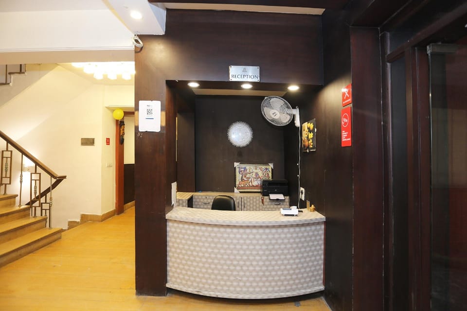 Hotel O The Avenue Residency Hotel in Gurugram