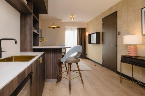 Hotel Philippe Suites I Kloeg Collection Hotel in Zeeland, Netherlands