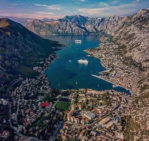 levent 2 Hostel in Kotor