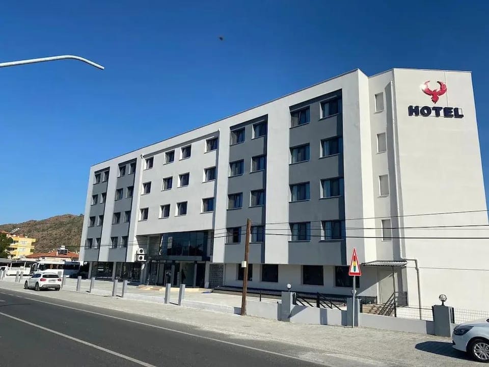 GRAND ÖZALP AİRPORT HOTEL Hotel in Muğla Province
