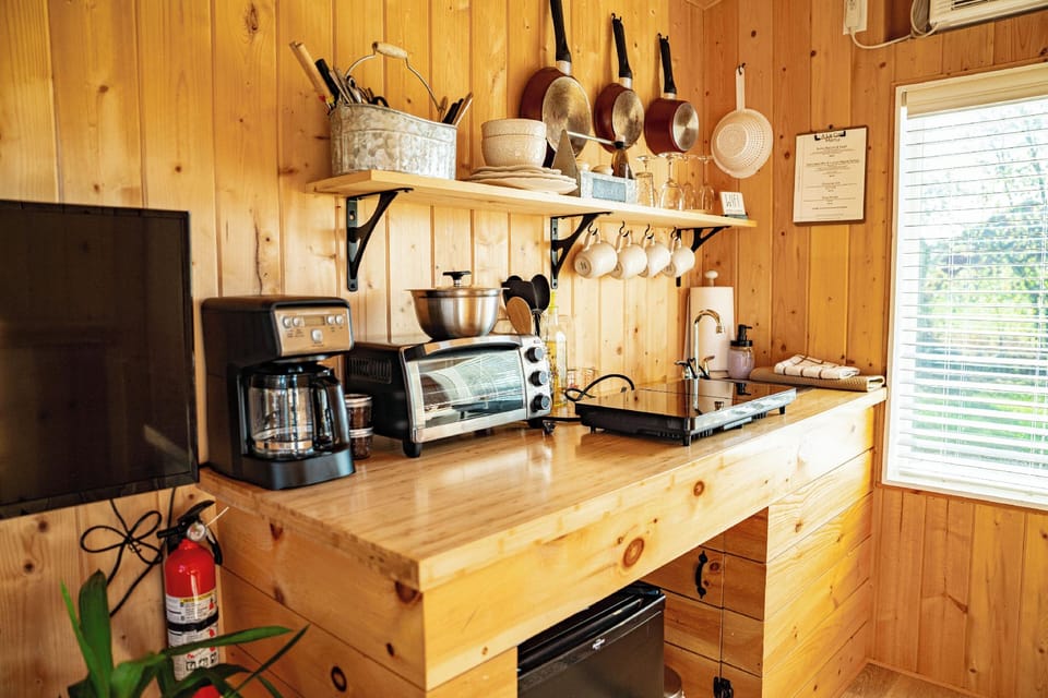 Boho Beaver Hotel in Grey Highlands