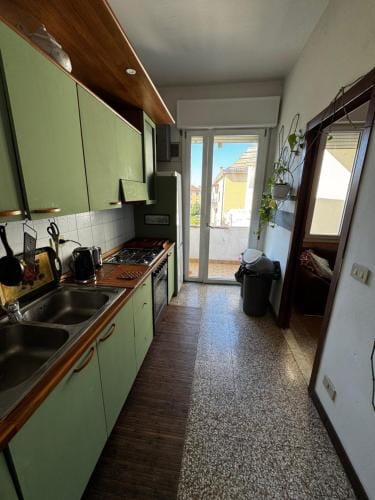 3 minutes from train Hotel in Venice
