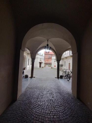 Palazzo Cusani Charming Rooms Hotel in Vercelli