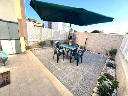 Casa Vacanza A Due Passi Dal Mare-Relax E Confort Vicino L'aeroporto Di Fiumicino Hotel in Lazio