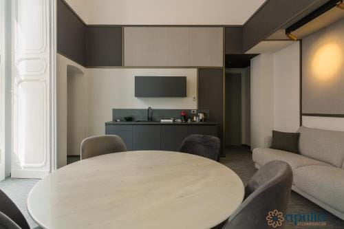 Palazzo Piccinni 97 by Apulia Accommodation Hotel in Bari