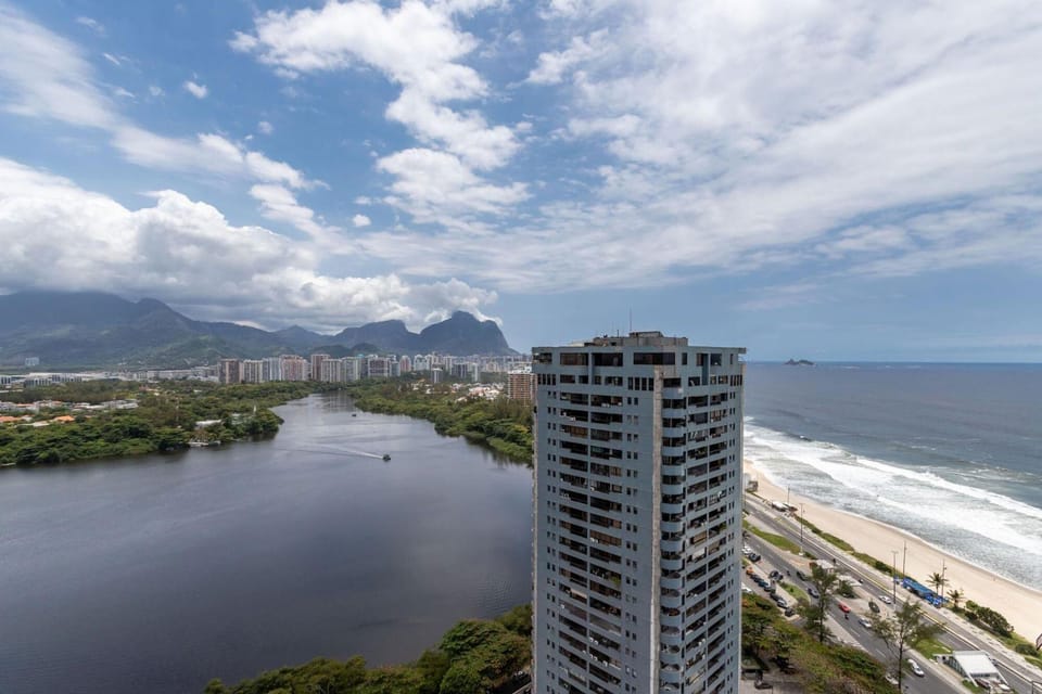 Coverage in Barra da Tijuca for 6 People Lc2207 Hotel in Rio de Janeiro