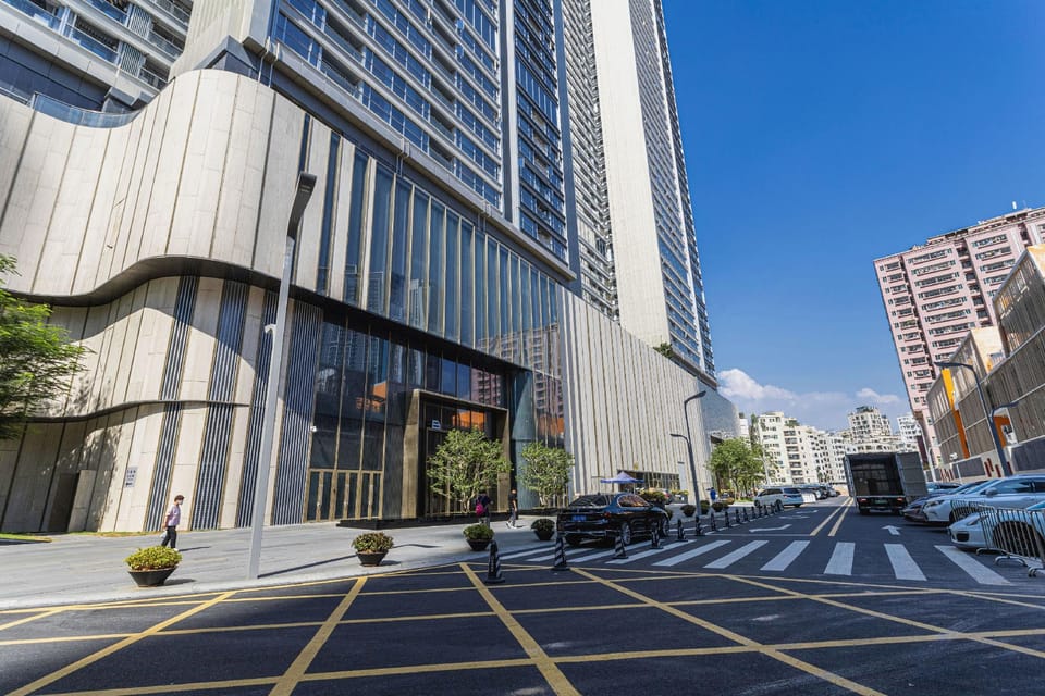 Yuexi Executive Apartment Hotel in Hong Kong