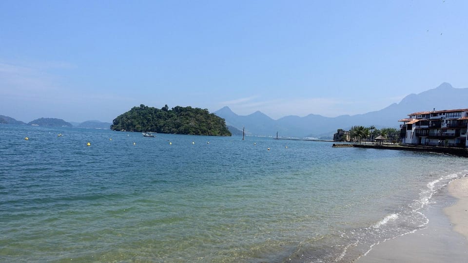 Angra Temporada Hotel in State of Rio de Janeiro