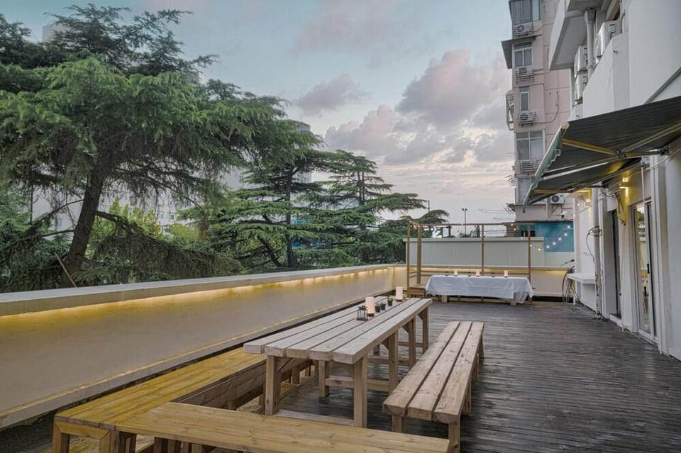 Joy Hongqiao Airport and Railway Hotel Hotel in Shanghai