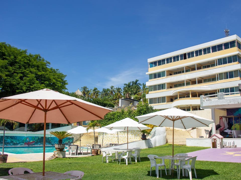 Hotel en Tequesquitengo Gran Horizonte Hotel in Tequesquitengo