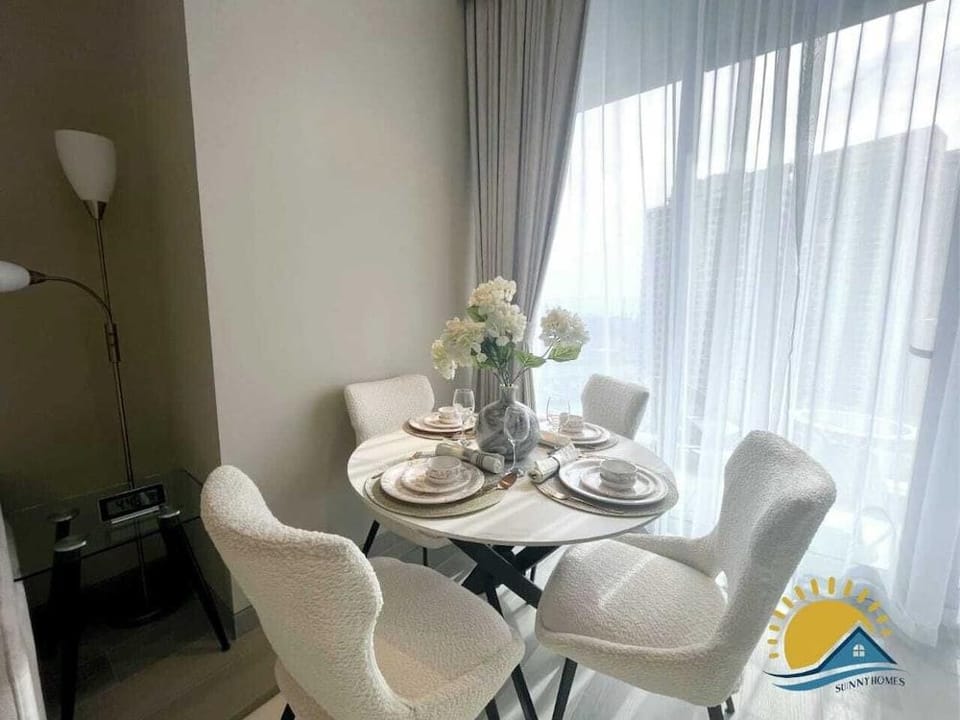Dubai Marina Walk Gem Modern Apartments Hotel in Dubai