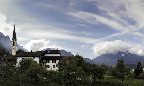 Landhus Almens Inn in Canton of Grisons