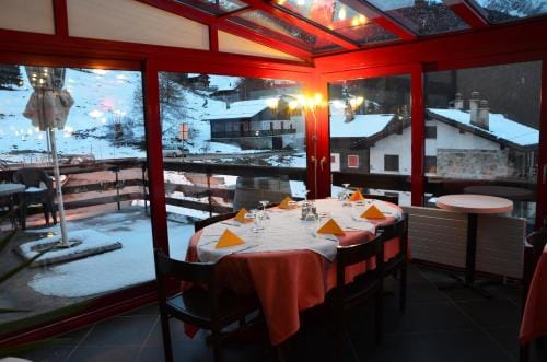 Pensione Cari Inn in Canton of Ticino