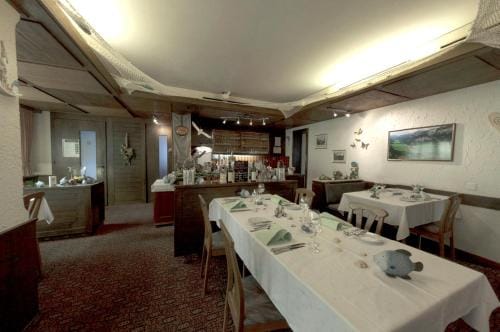 Gasthaus Post Hotel in Canton of Grisons