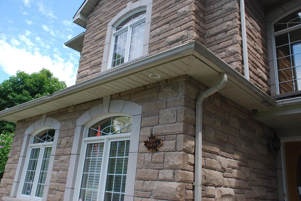 Malak Bnb Hotel in Fort Erie
