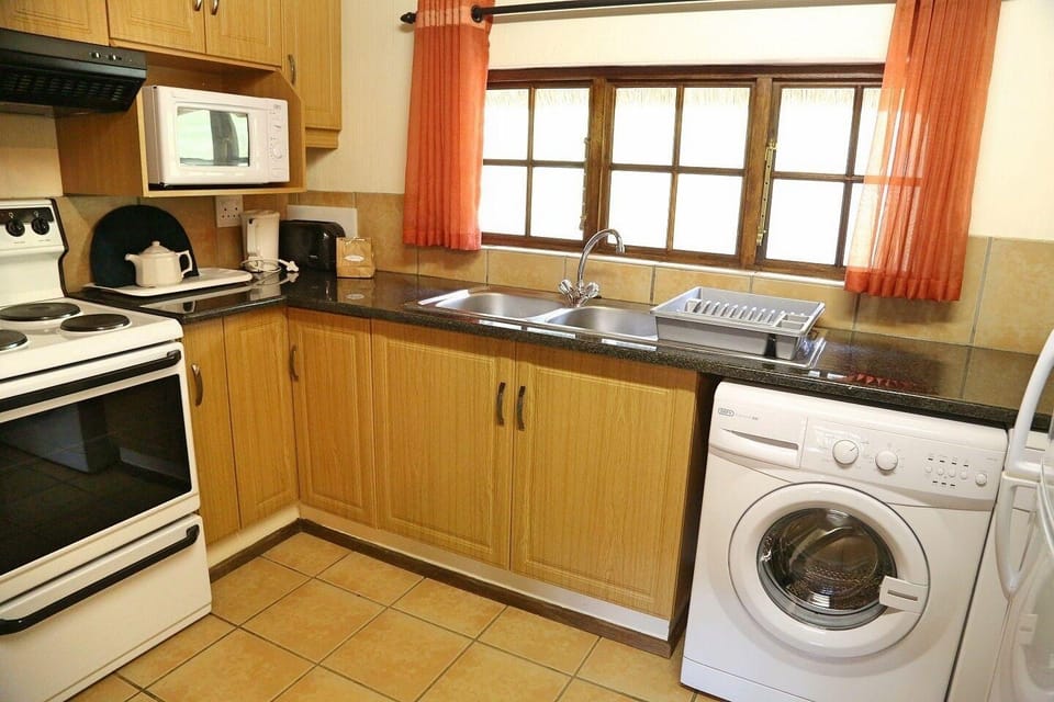 Fairways Self Catering Hotel in KwaZulu-Natal
