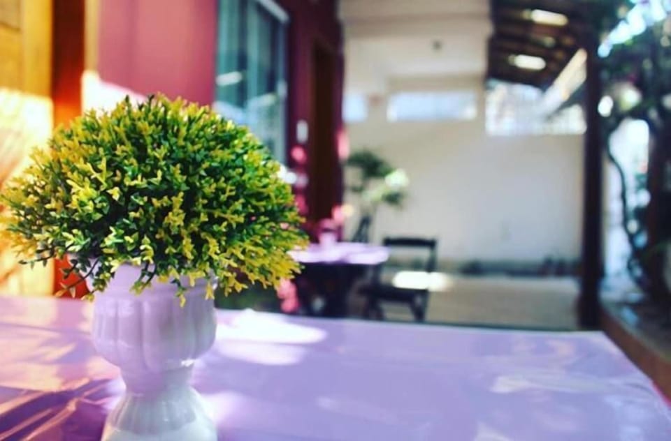 Pousada Bougainville Suites Hotel in Vila Canaa