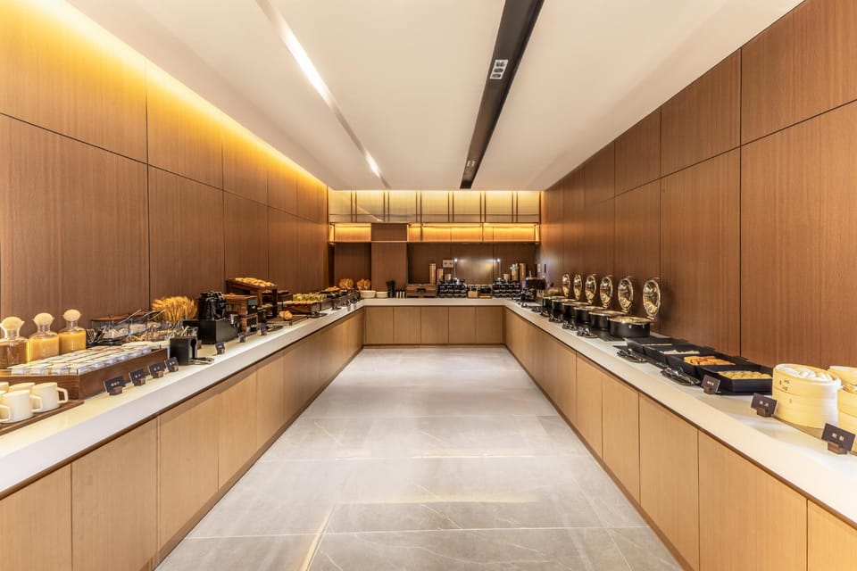 Atour Hotel Hangzhou Xiaoshan Airport Konggang Town Hotel in Hangzhou