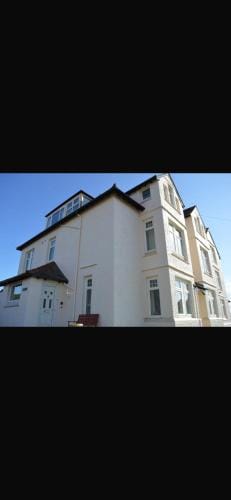 Lakenhow Hotel in Copeland District