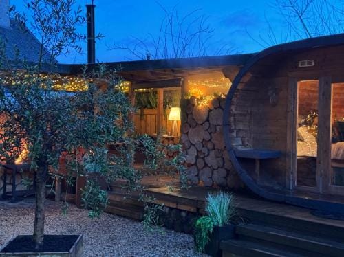 Loch Lomond Hideaways- Luxury Cabins with Jacuzzis Lodge in Scotland