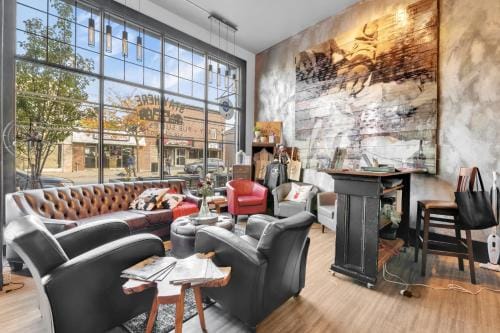 Heart & Hops Brewery Suites Inn in Kingsville