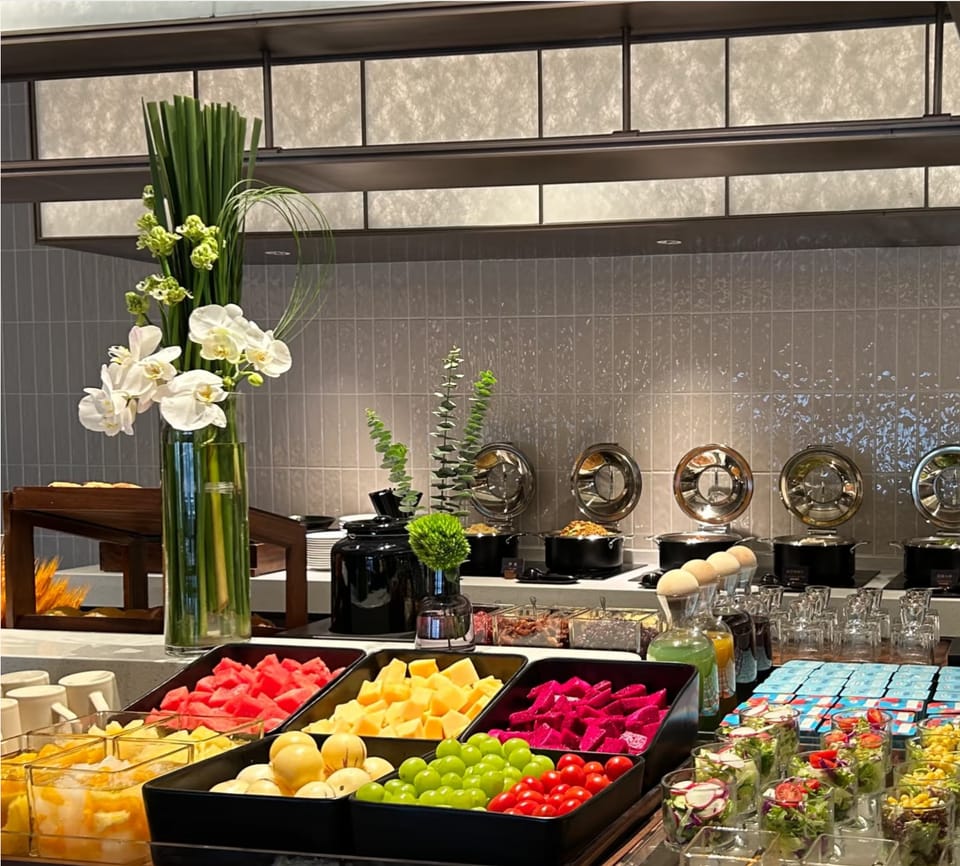 Atour Hotel Hangzhou Wulin Square Shentang Bridge Hotel in Hangzhou