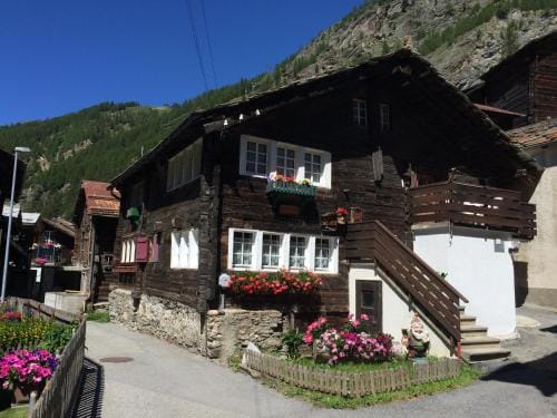 B&B Haus Granit Saas Grund Hotel in Saas-Fee