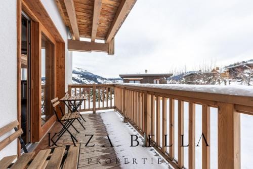 Val Morel Beautiful flat close heart of ski resort Hotel in Les Avanchers-Valmorel