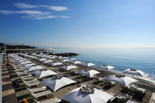 Appartamenti Villaggio Internazionale Hotel in Albenga