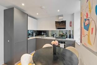 Modern 1 bedroom apartment in Fitzrovia Hotel in London Borough of Islington