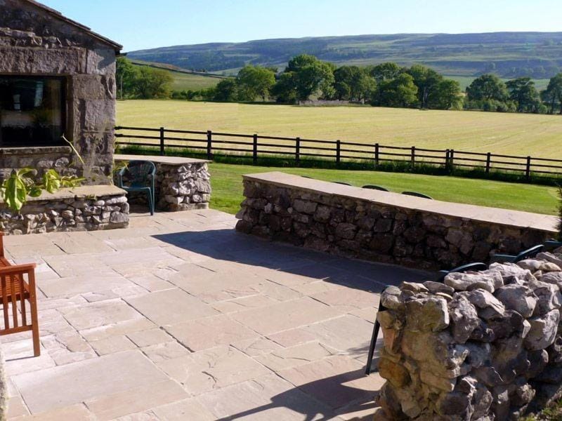 Skirfare Barn Hotel in Craven District