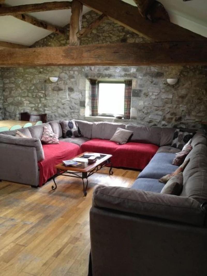 Skirfare Barn Hotel in Craven District