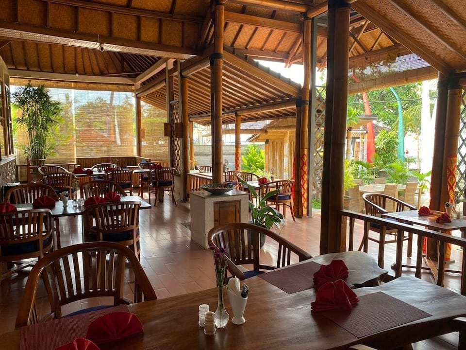 NEW STARLIGHT HOTEL & RESORT Hotel in Buleleng