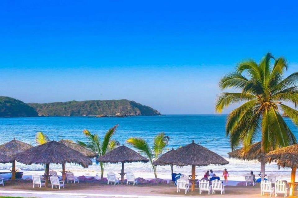 Qualton Club Ixtapa All Inclusive Resort in State of Guerrero