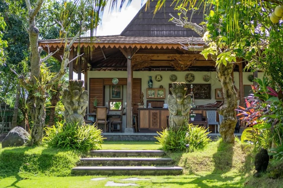 Pangkung Carik Villa by GenuineHost Lodge in Blahbatuh