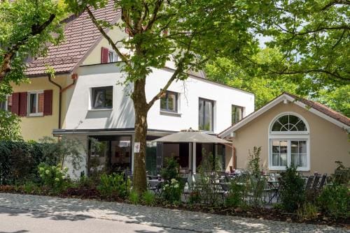 Boutique - Hotel Zum Schloss Hotel in Wangen im Allgäu