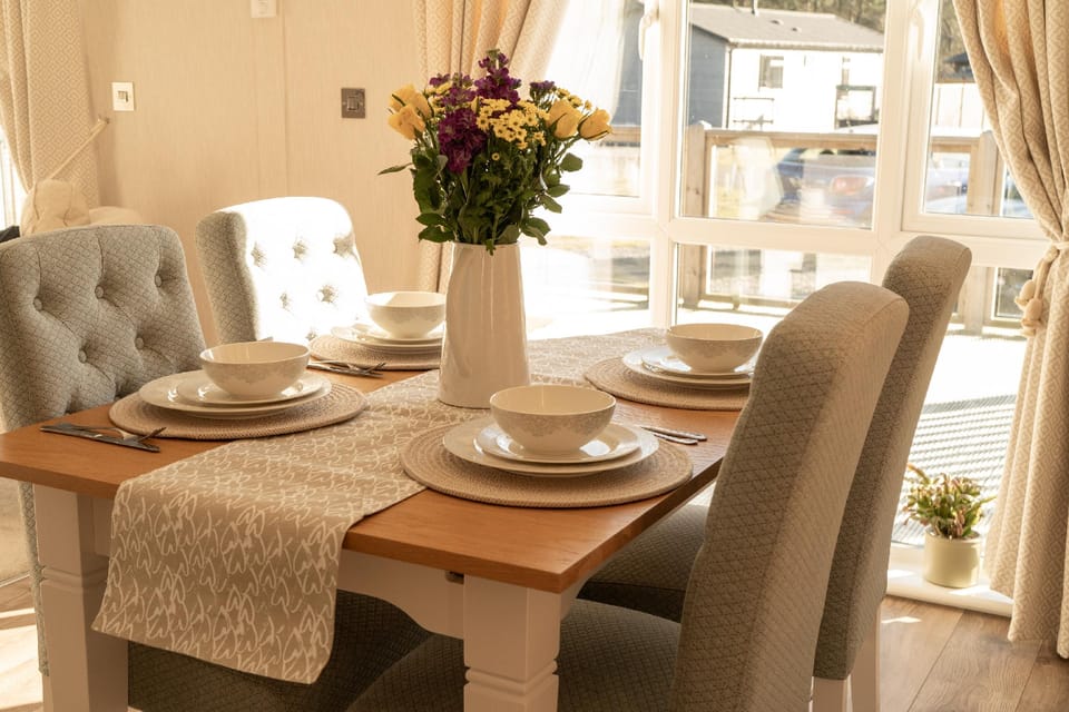 Hollicarrs - Cherry Blossom Lodge Lodge in Selby