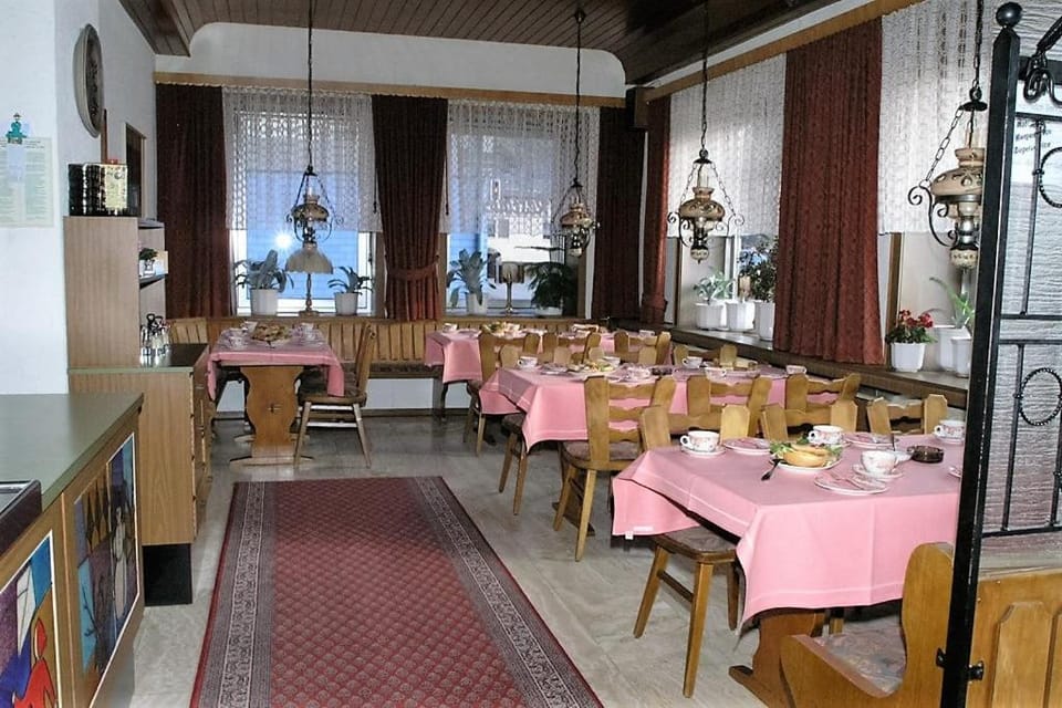 Hotel Restaurant LAHNHOF Hotel in Rhineland-Palatinate