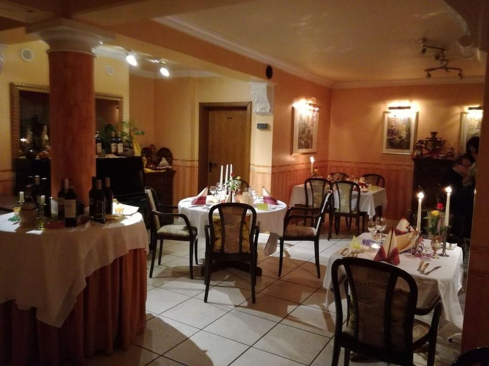 Hotel Restaurant Denis Hotel in Trier-Saarburg