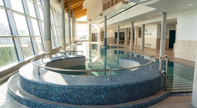 Hot tub