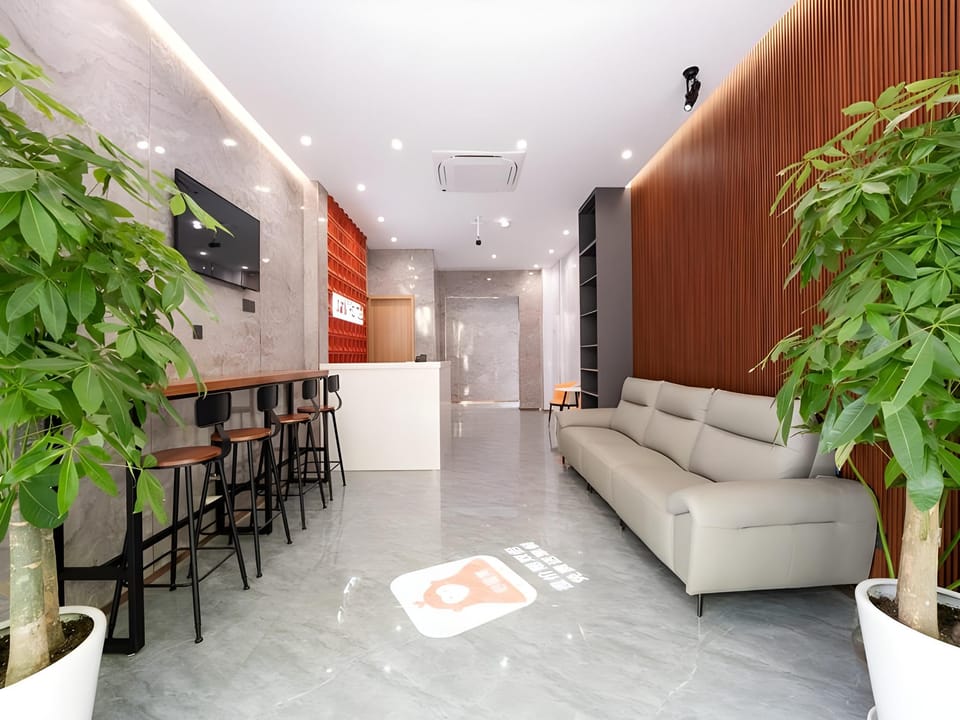 Jun Hotel Shanghai Songjiang Sports Center Metro Station Hotel in Shanghai